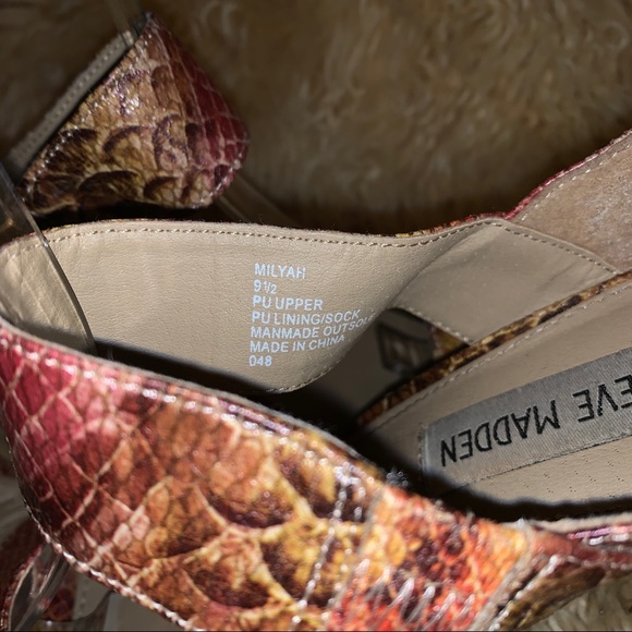 Snake Skin Stilettos - Picture 5 of 5